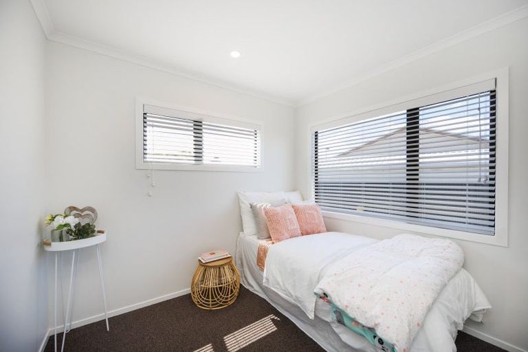 Photo of property in 10 Dahlstrom Grove, Kelvin Grove, Palmerston North, 4414