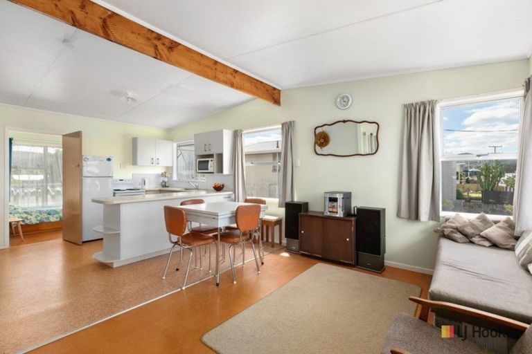 Photo of property in 24 Seaforth Road, Waihi Beach, 3611