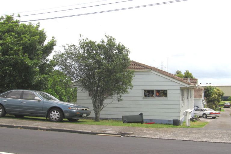 Photo of property in 3/130 Panama Road, Mount Wellington, Auckland, 1062