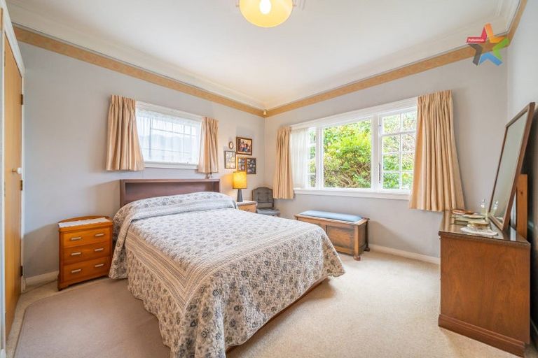 Photo of property in 15 Waikare Avenue, Waiwhetu, Lower Hutt, 5010