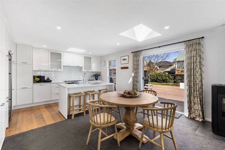 Photo of property in 77 Rutland Street, St Albans, Christchurch, 8014