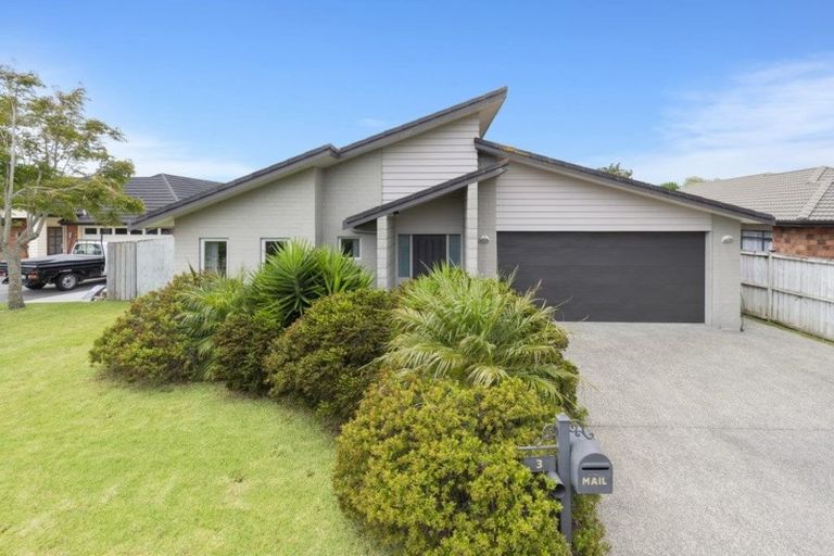 Photo of property in 3 Elie Place, Wattle Downs, Auckland, 2103