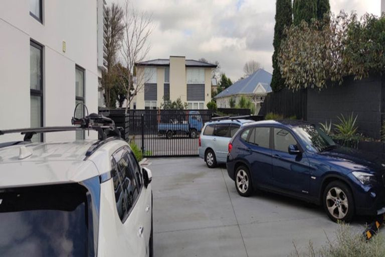 Photo of property in 2b Cheltenham Street, Merivale, Christchurch, 8014