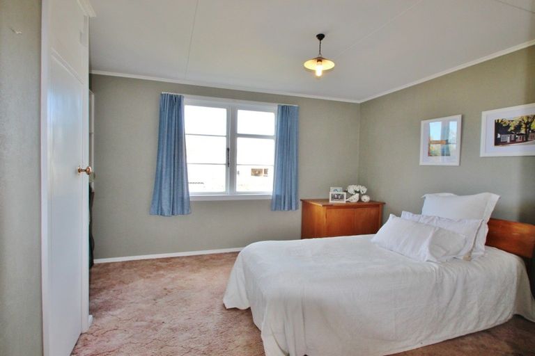 Photo of property in 61 Middle Street, Pukerau, Gore, 9772