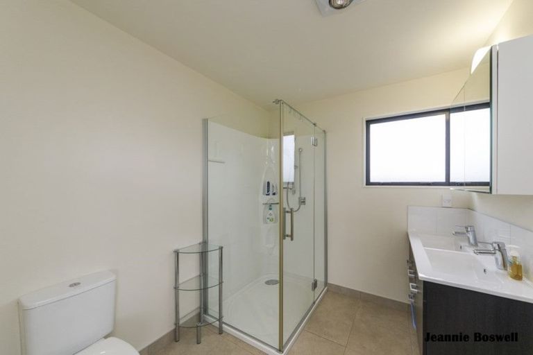 Photo of property in 26 Silkwood Place, Fitzherbert, Palmerston North, 4410