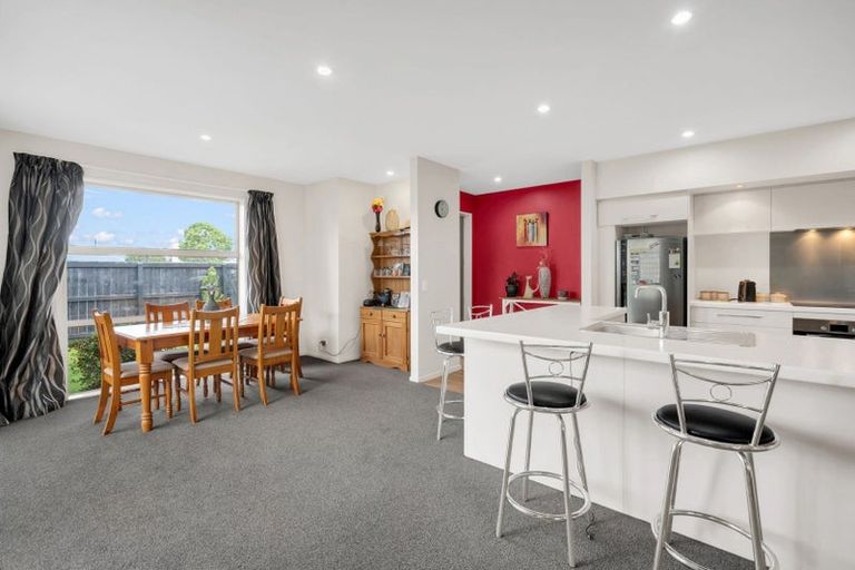 Photo of property in 13 Brockelbank Drive, Kaiapoi, 7630