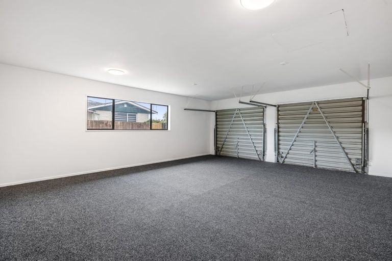 Photo of property in 121 Prestons Road, Redwood, Christchurch, 8051
