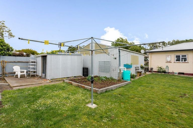 Photo of property in 15 Neptune Street, Dannevirke, 4930
