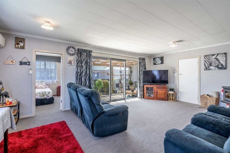 Photo of property in 44 Lothian Crescent, Strathern, Invercargill, 9812