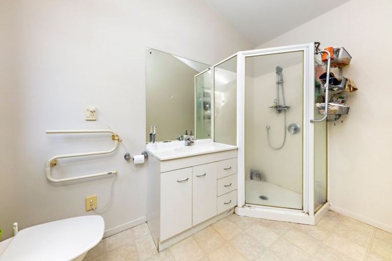 Photo of property in 66 Malaspina Place, Papatoetoe, Auckland, 2025