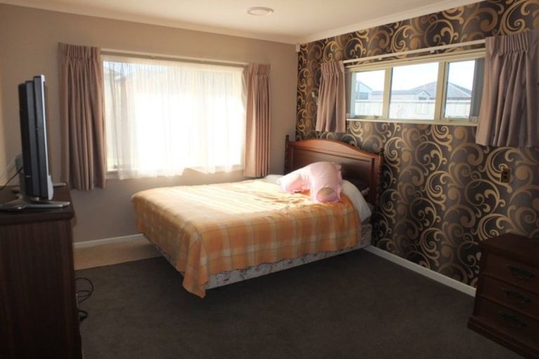 Photo of property in 8 Teppett Place, Foxton Beach, Foxton, 4815