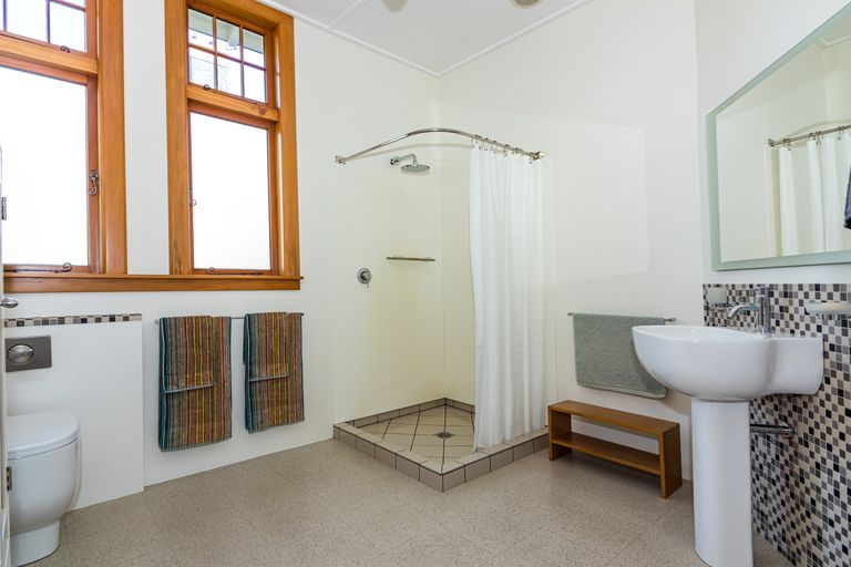 Photo of property in 12 Jackson Street, Seaview, Timaru, 7910