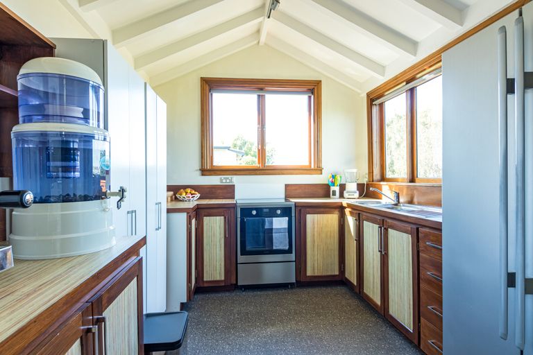 Photo of property in 12 Jackson Street, Seaview, Timaru, 7910