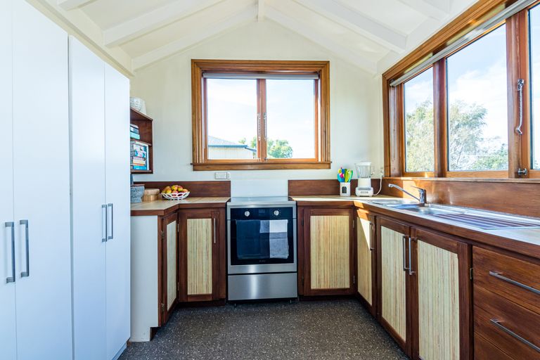 Photo of property in 12 Jackson Street, Seaview, Timaru, 7910