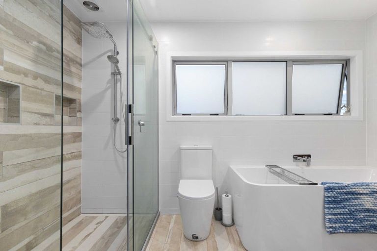 Photo of property in 30 First View Avenue, Beachlands, Auckland, 2018