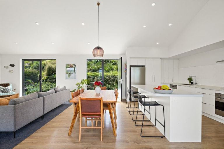 Photo of property in 132 Ti Point Road, Ti Point, Warkworth, 0985