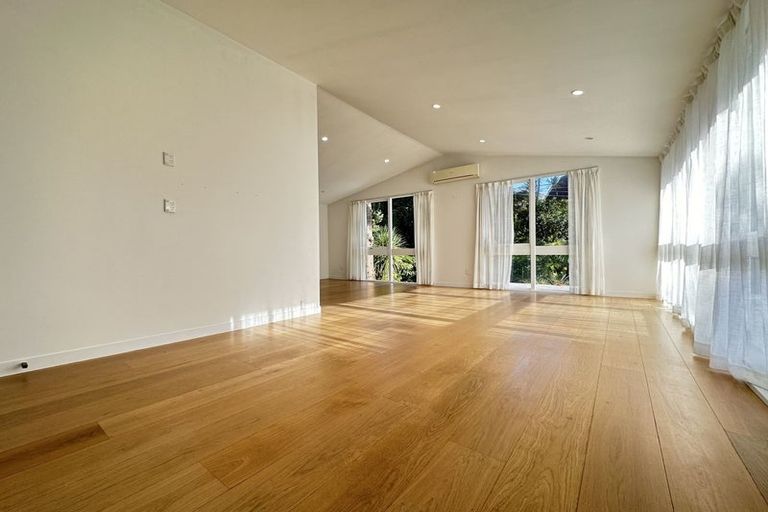 Photo of property in 44 Channel View Road, Campbells Bay, Auckland, 0630