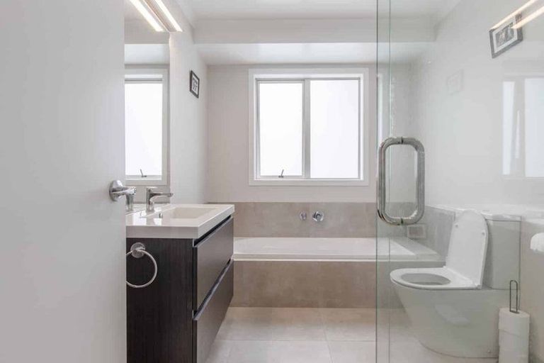 Photo of property in 33 Belgrove Drive, Waipukurau, 4200