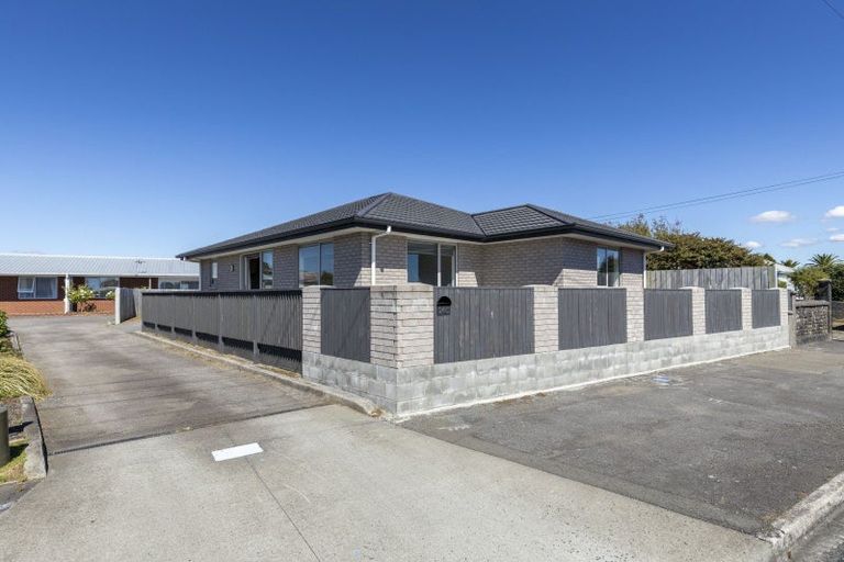Photo of property in 24c Richmond Street, Waitara, 4320