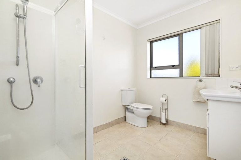 Photo of property in 50 Bing Lucas Drive, Tawa, Wellington, 5028