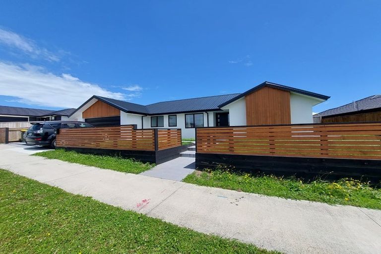 Photo of property in 9 Rua Place, Bell Block, New Plymouth, 4312