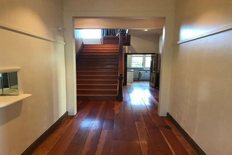 Photo of property in 56 Wellington Road, Hataitai, Wellington, 6021