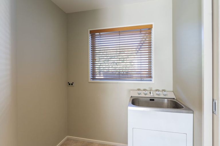 Photo of property in 94a Packe Street, Edgeware, Christchurch, 8013