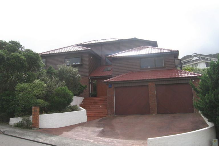 Photo of property in 24 Satara Crescent, Khandallah, Wellington, 6035