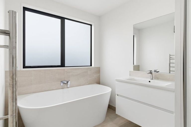 Photo of property in 9 Summerleas Lane, Halswell, Christchurch, 8025