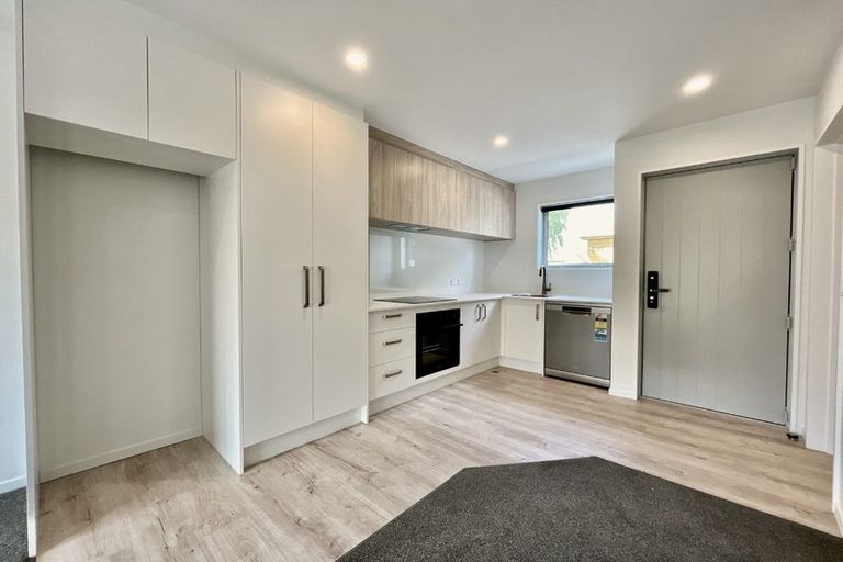 Photo of property in 2/77 Lismore Street, Waltham, Christchurch, 8011