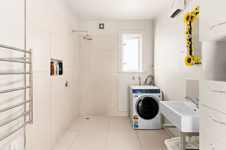 Photo of property in 517 Cornwall Road, Mahora, Hastings, 4120