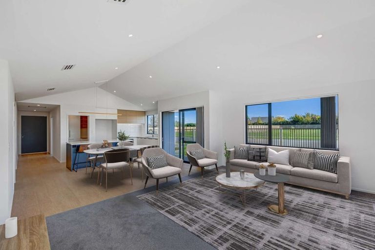 Photo of property in 1 Greig Crescent, Amberley, 7481