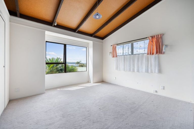 Photo of property in 28 Mariner Cove Road, Tinopai, 0593