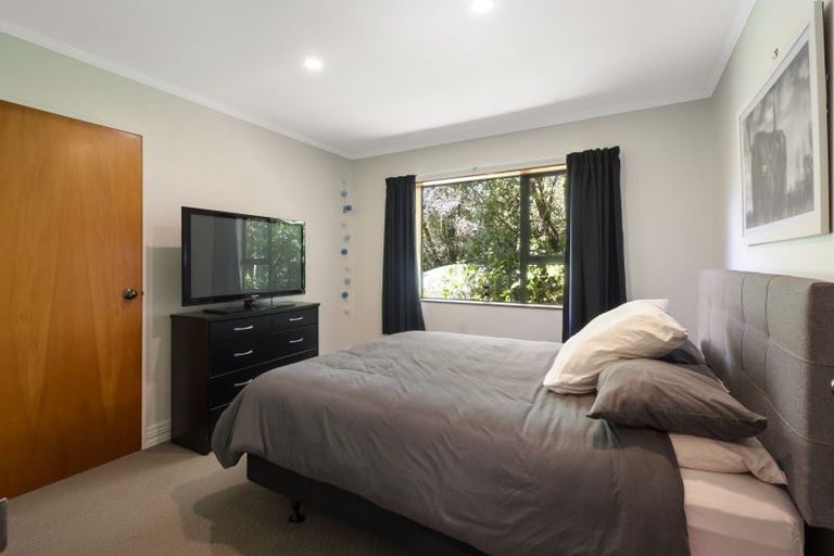 Photo of property in 696 Pahiatua Aokautere Road, Aokautere, Palmerston North, 4471