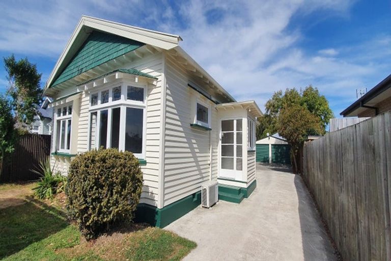 Photo of property in 12 Tennyson Street, Sydenham, Christchurch, 8023