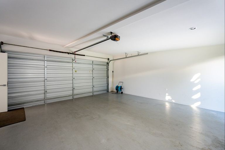 Photo of property in 7 Rata Street, Wanaka, 9305