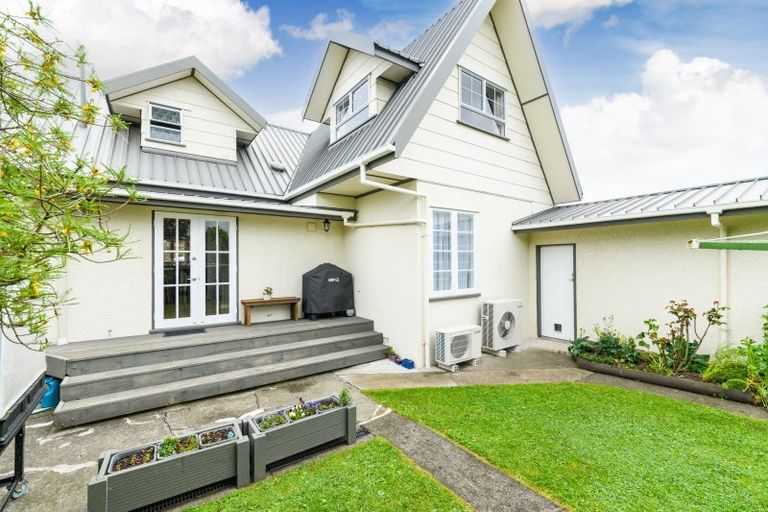 Photo of property in 480 Ruahine Street, Terrace End, Palmerston North, 4410