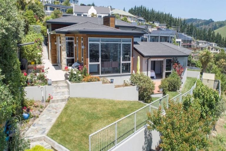 Photo of property in 8 Millway Place, Huntsbury, Christchurch, 8022