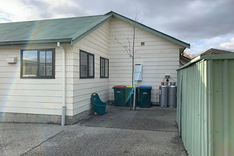 Photo of property in 28 Coleraine Street, Cromwell, 9310