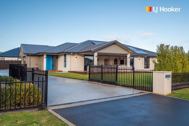 Photo of property in 26 Ben Lomond Drive, Mosgiel, 9024