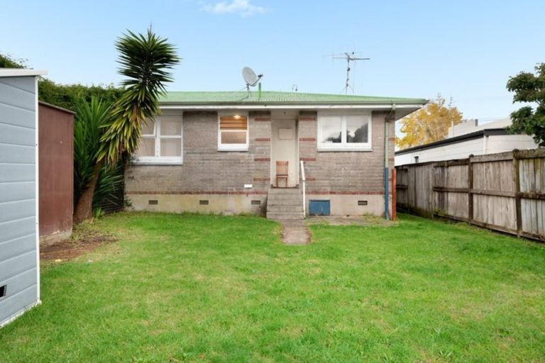 Photo of property in 33a Ngatai Road, Otumoetai, Tauranga, 3110