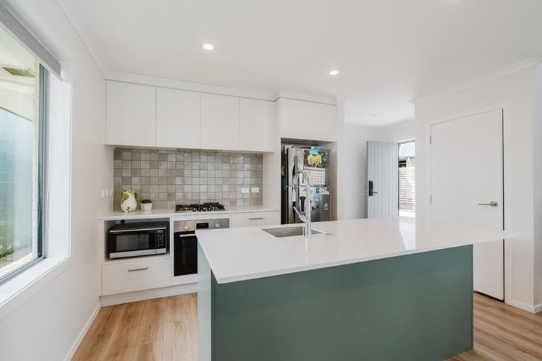 Photo of property in 1/18 Pickering Crescent, Chedworth, Hamilton, 3210