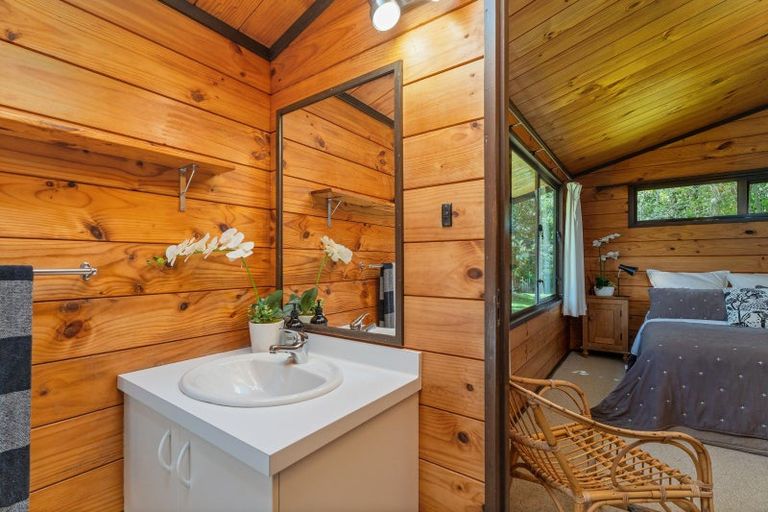 Photo of property in 101 Robinson Road, Whitianga, 3510