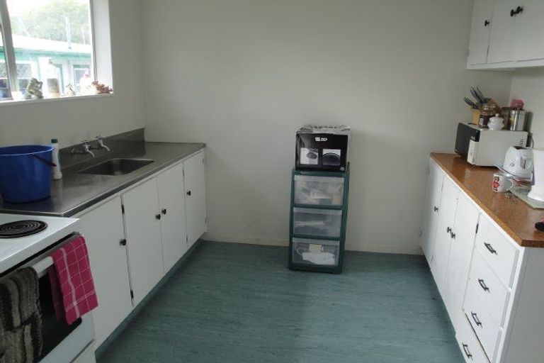 Photo of property in 37 Parakai Street, Paraparaumu, 5032