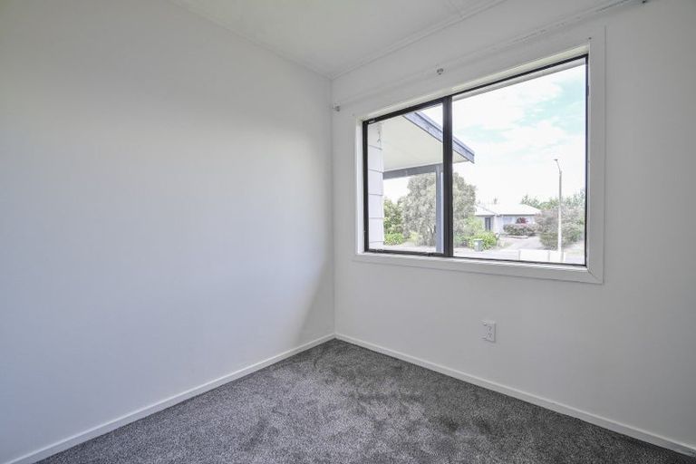 Photo of property in 28 Ramsey Crescent, Flaxmere, Hastings, 4120