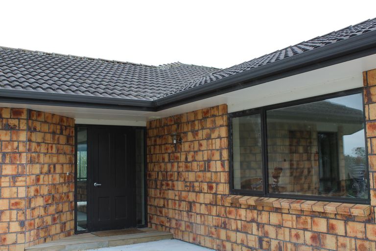 Photo of property in 183 Kimihia Road, Huntly, 3771