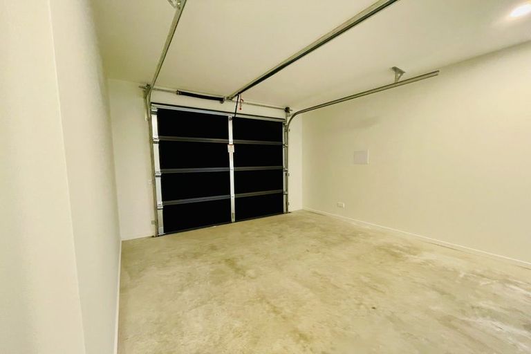 Photo of property in 5 Oakvale Lane, Halswell, Christchurch, 8025