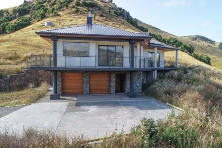 Photo of property in 4840 Christchurch Akaroa Road, Little River, 7591