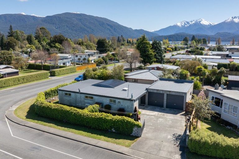 Photo of property in 49 Matai Street, Te Anau, 9600