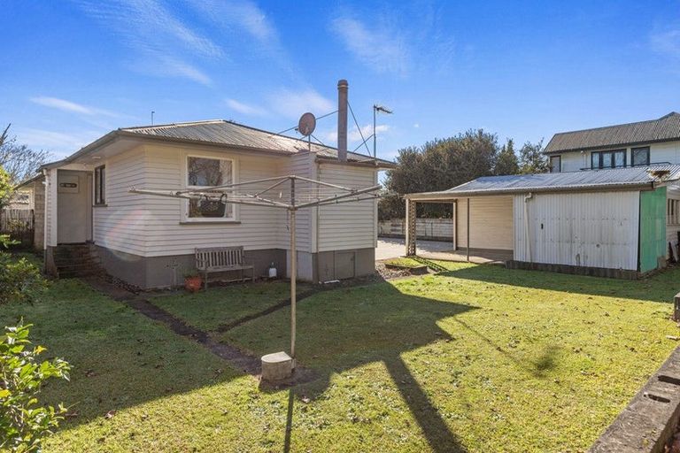 Photo of property in 126 Masters Avenue, Silverdale, Hamilton, 3216